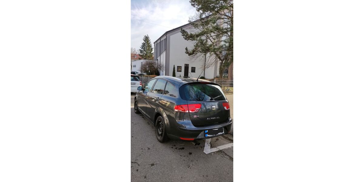 Seat Altea 171.000 km 2.500 &euro; Ludwigsburg 71636