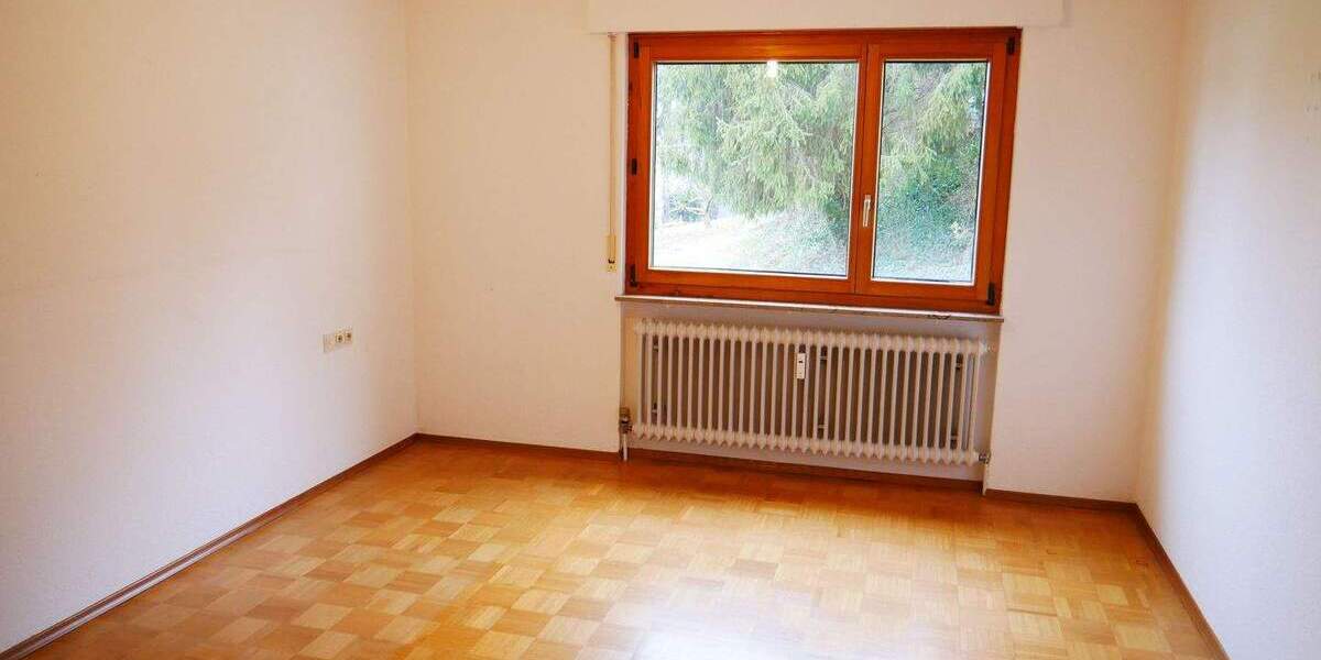 Etagenwohnung Esslingen am Neckar St Bernhardt - 5 Zimmer, 106 m&sup2;, 395.000&euro; | Angebot:25167351