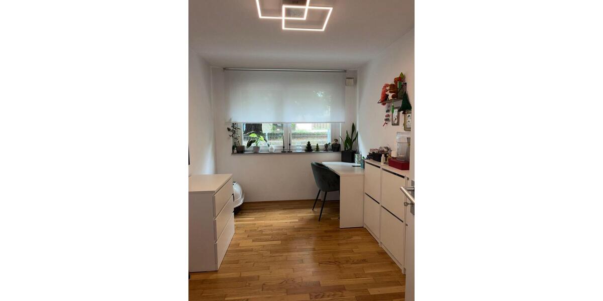 Etagenwohnung Leonberg - 4 Zimmer, 93 m&sup2;, 499.000&euro; | Angebot:27154165