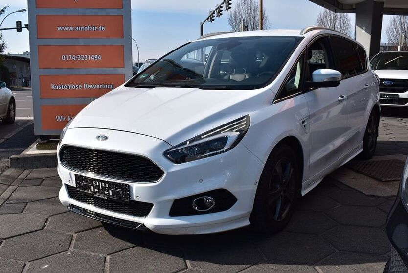 S-Max
