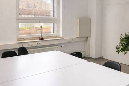 Gewerbeobjekt Stuttgart Untertürkheim - 550&euro; | Angebot:26865704