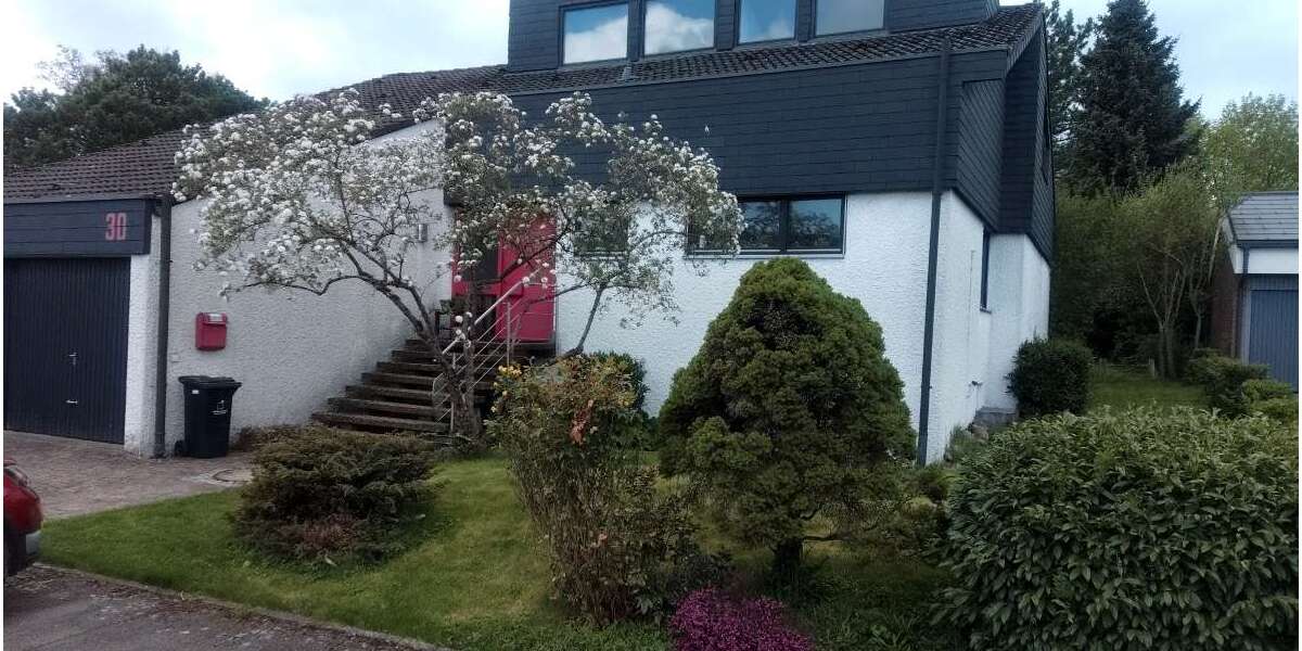 Einfamilienhaus Gärtringen - 7 Zimmer, 180 m&sup2;, 2.150&euro; | Angebot:26947681