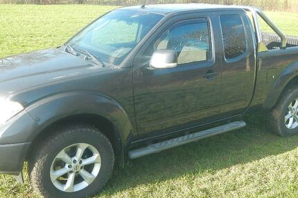 Nissan Navara 163.500 km 9.750 &euro; Schwaikheim 71409