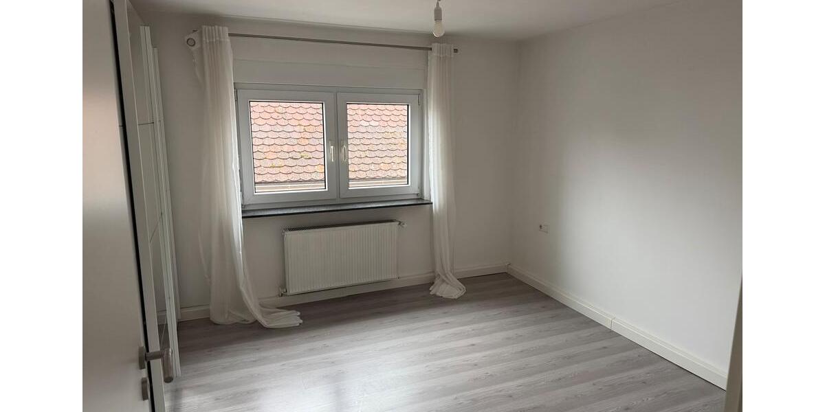Etagenwohnung Ludwigsburg Hoheneck - 4 Zimmer, 83 m&sup2;, 299.000&euro; | Angebot:25778791