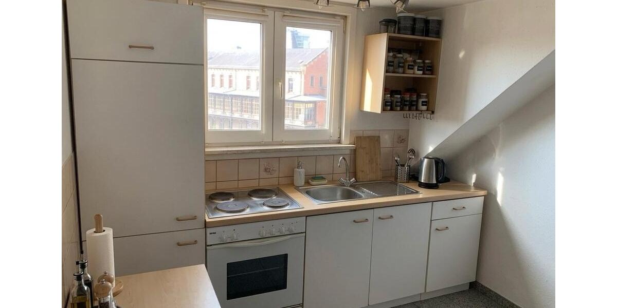 Dachgeschoßwohnung Ludwigsburg - 1 Zimmer, 55 m&sup2;, 1.100&euro; | Angebot:26089157