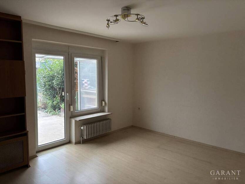 Ihr Familienhäuschen in bester Lage mit Garage