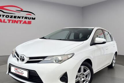 Toyota Auris 97.000 km 9.200 &euro; Holzgerlingen 71088
