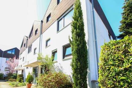 Haus zum Kaufen in Stuttgart 780.000 € 157.06 m²