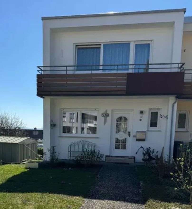 Haus zum Kaufen in Herrenberg 690.000 € 135 m²