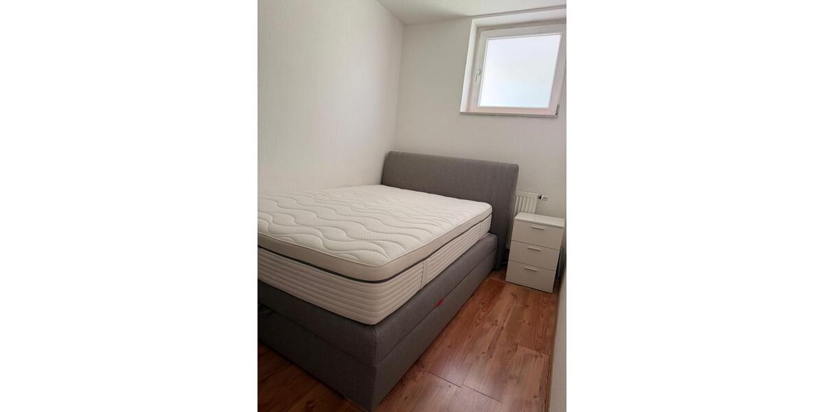 Erdgeschoßwohnung Stuttgart Luginsland - 3 Zimmer, 60 m&sup2;, 297.000&euro; | Angebot:27292976
