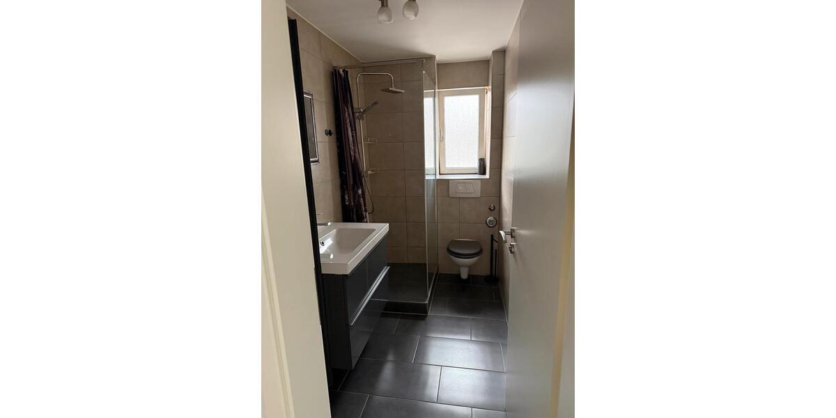 Etagenwohnung Ludwigsburg Hoheneck - 4 Zimmer, 83 m&sup2;, 299.000&euro; | Angebot:25778791