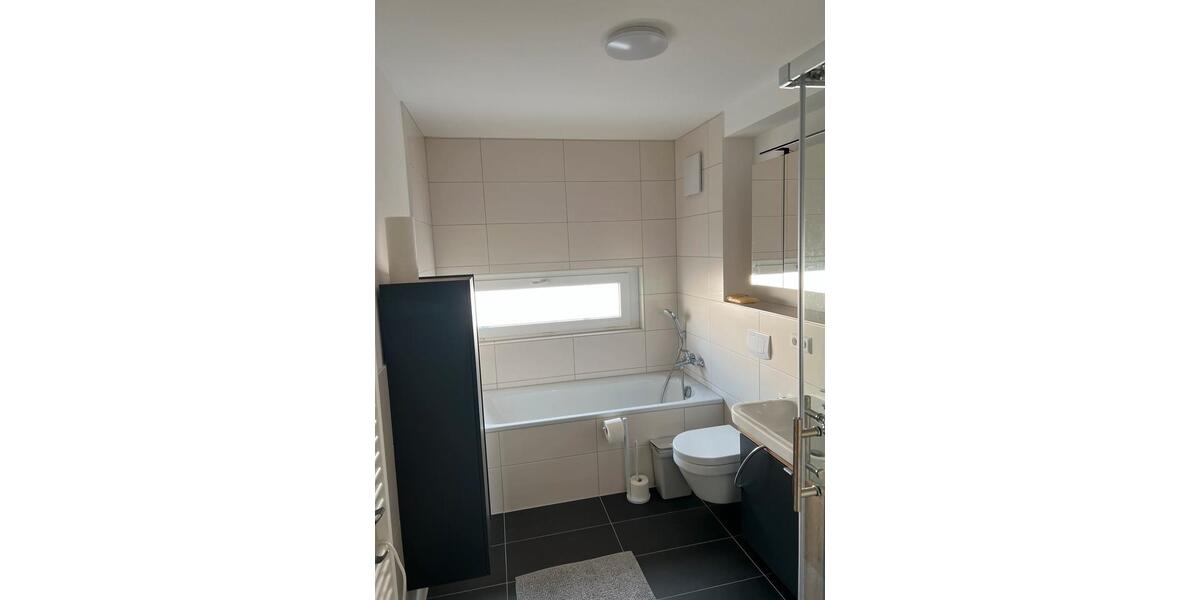 Etagenwohnung Esslingen am Neckar Brühl - 5 Zimmer, 127 m&sup2;, 2.250&euro; | Angebot:26320180