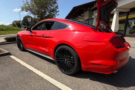 Ford Mustang 116.983 km 18.500 &euro; Esslingen 73734