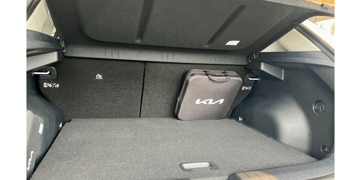 Kia EV4 1.500 km 45.490 € Schorndorf 73614