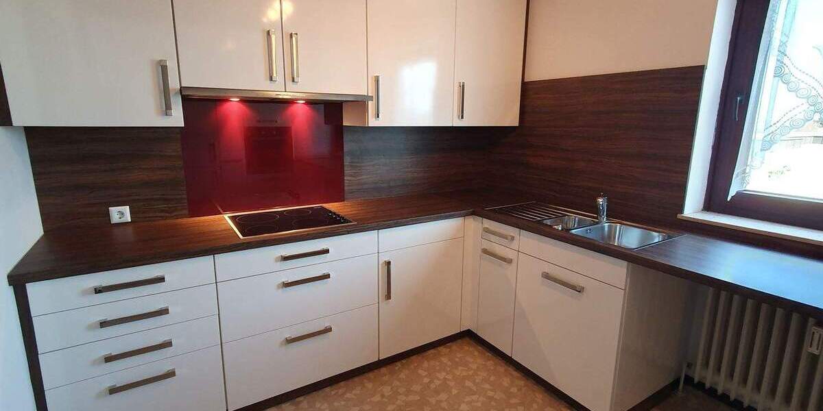 Etagenwohnung Markgröningen - 3 Zimmer, 90 m&sup2;, 275.000&euro; | Angebot:25802210