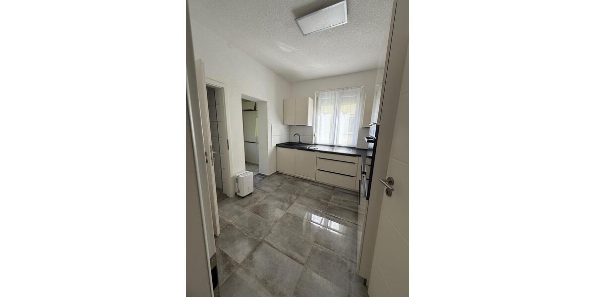Etagenwohnung Stuttgart Hedelfingen - 3 Zimmer, 70 m&sup2;, 1.100&euro; | Angebot:26701166