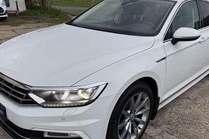 VW Passat 270.000 km 14.950 € Sindelfingen/Stuttgart 71069