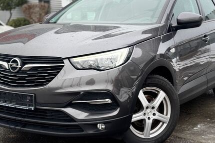 Opel Grandland (X) 135.000 km 13.550 &euro; Metzingen 72555
