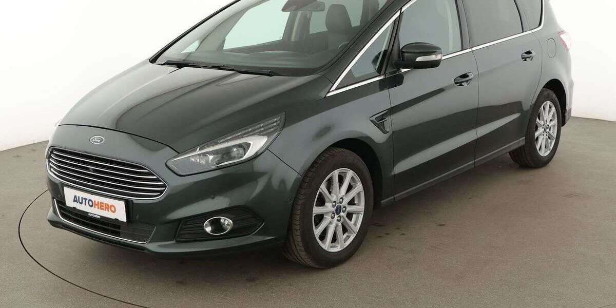 Ford S-Max 118.530 km 17.490 &euro; Stuttgart 70195