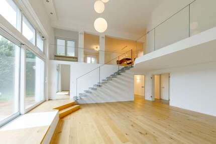 Haus Stuttgart Degerloch - 9.5 Zimmer, 411 m&sup2;, 2.490.000&euro; | Angebot:24918378