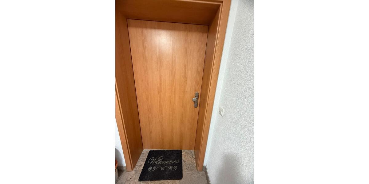 Erdgeschoßwohnung Esslingen am Neckar Hegensberg - 4 Zimmer, 101 m&sup2;, 1.700&euro; | Angebot:25961929