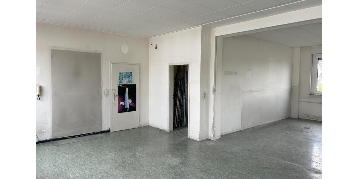 Gewerbeobjekt Stuttgart Zuffenhausen - 1.350&euro; | Angebot:25313101