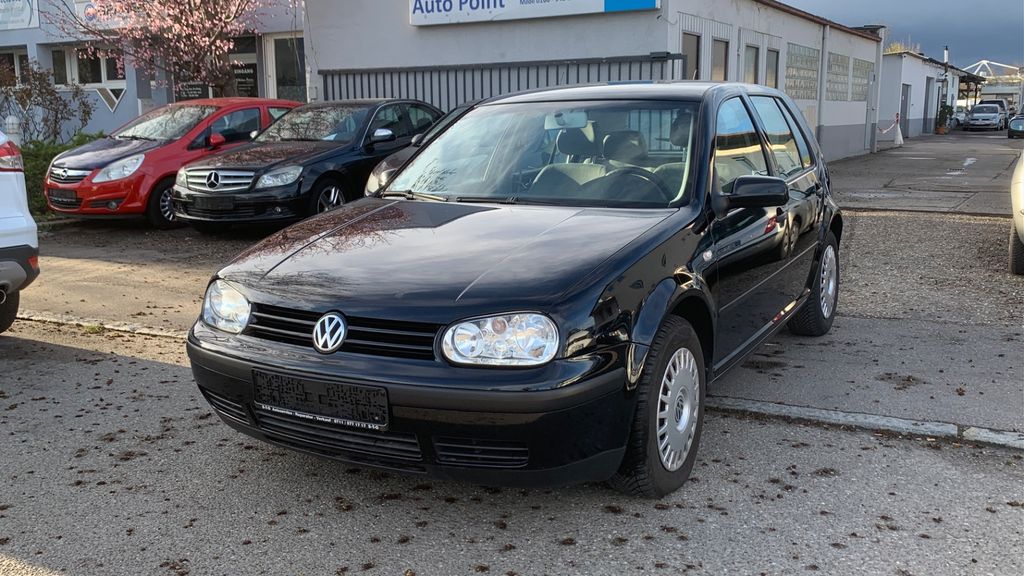VW Golf 218.000 km 800 &euro; Fellbach-Stuttgart 70736