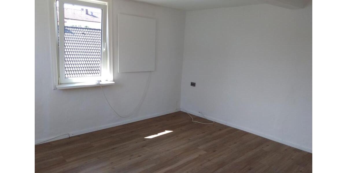 Etagenwohnung Stuttgart Neuwirtshaus - 2 Zimmer, 34 m&sup2;, 119.000&euro; | Angebot:26790548