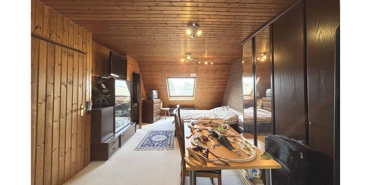 Reihenmittelhaus Stuttgart Hofen - 5 Zimmer, 130 m&sup2;, 480.000&euro; | Angebot:25909036