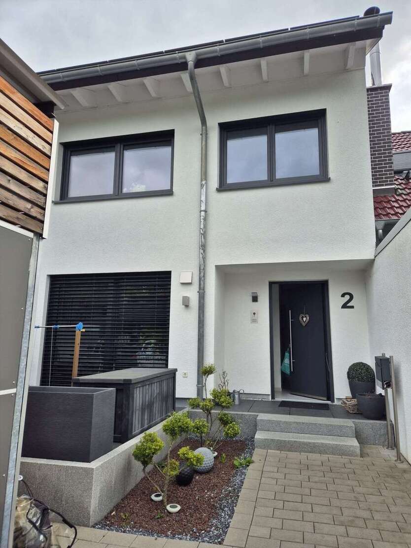 Haus zum Kaufen in Tamm 759.000 € 135 m² 4.5 zimmer