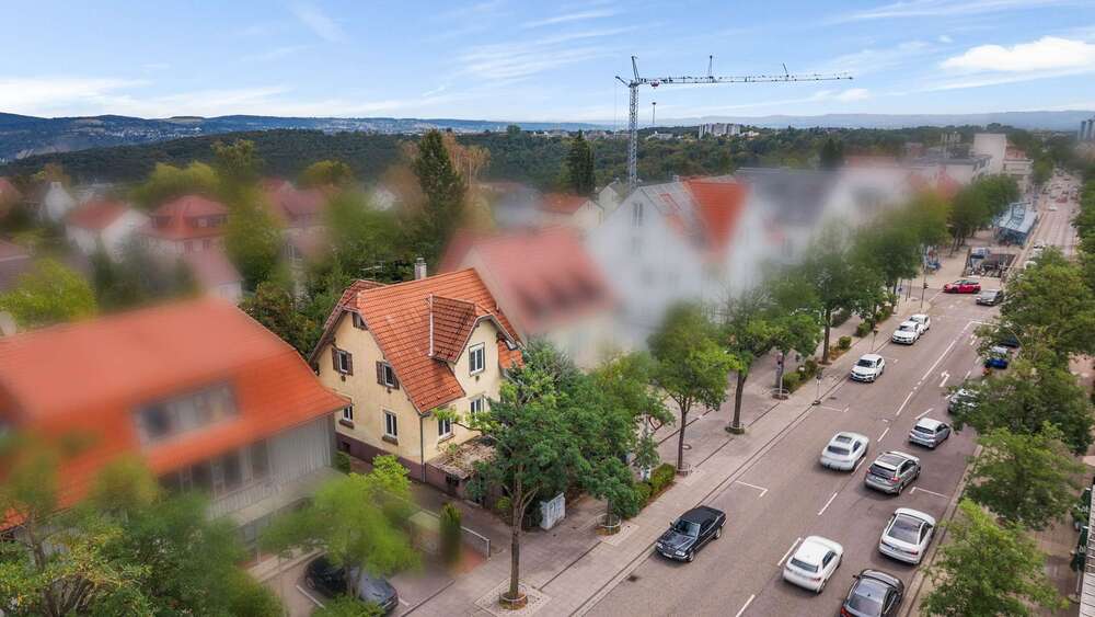 Einfamilienhaus Sillenbuch Sillenbuch - 9 Zimmer, 143 m&sup2;, 955.000&euro; | Angebot:27291397