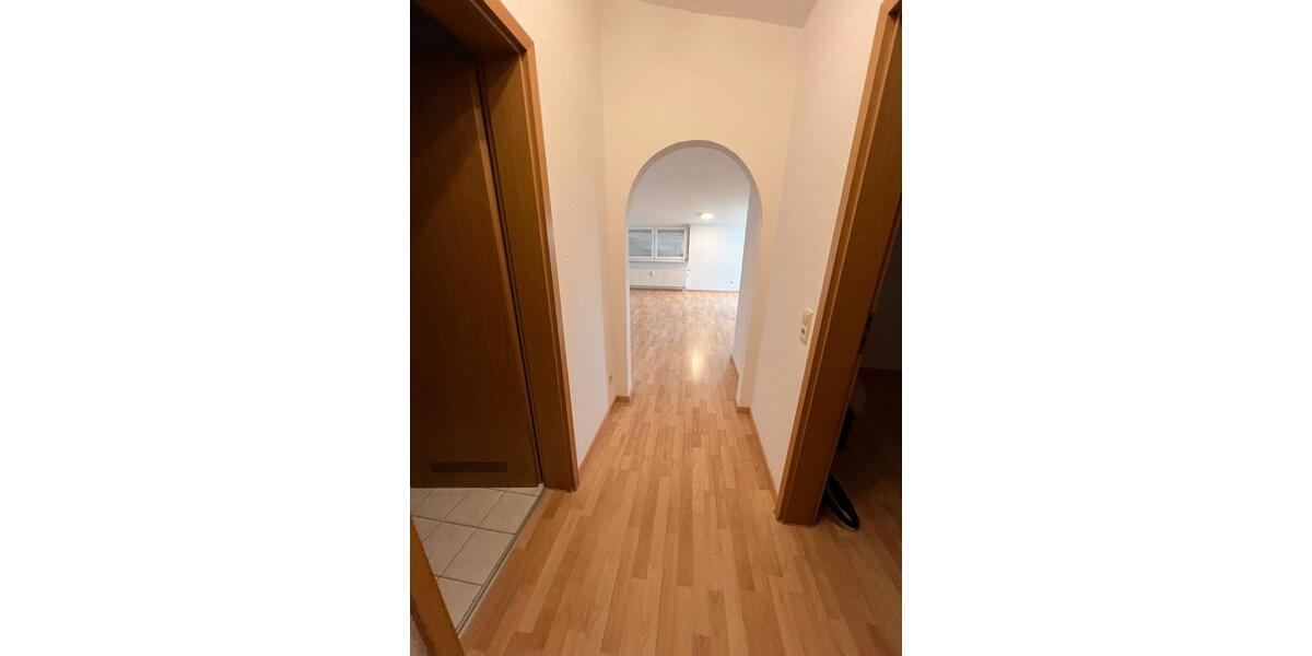 Dachgeschoßwohnung Plochingen - 2 Zimmer, 42 m&sup2;, 560&euro; | Angebot:26395501