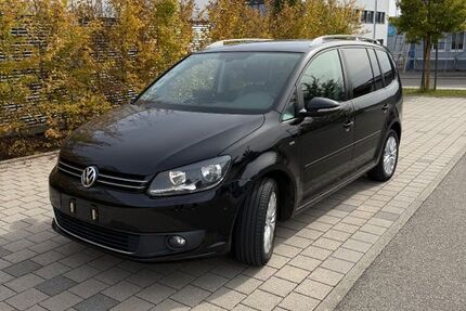 VW Touran 133.500 km 9.499 € Gärtringen 71116