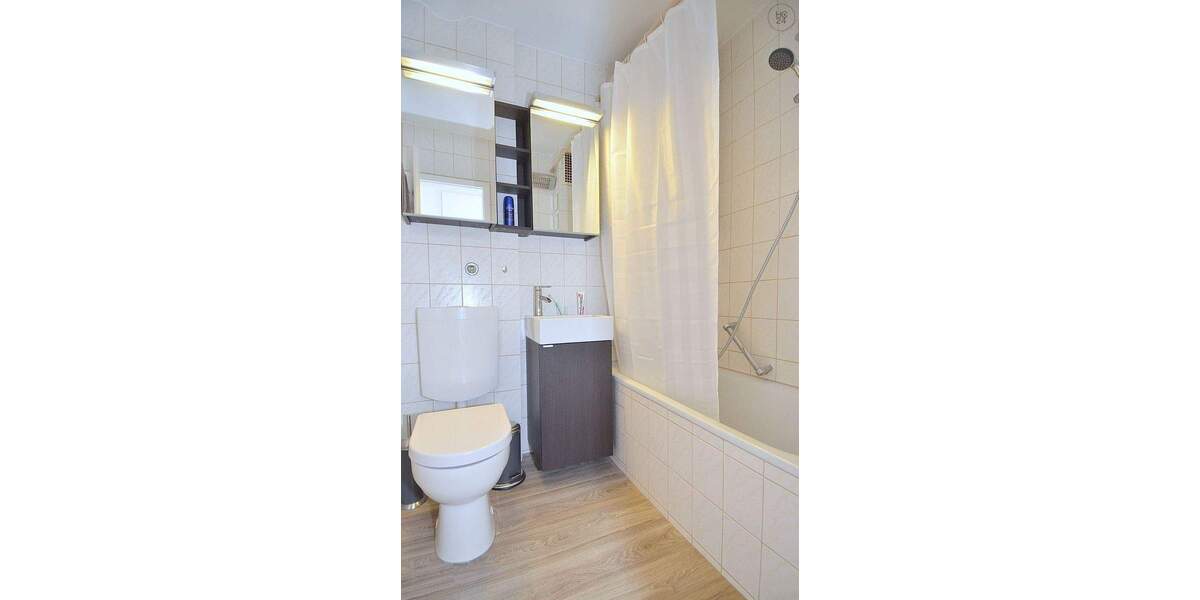 Etagenwohnung Stuttgart West - 1 Zimmer, 36 m&sup2;, 1.390&euro; | Angebot:24700416