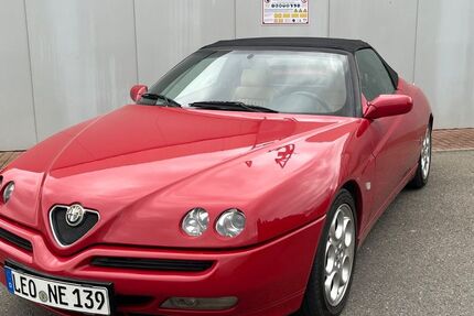 Alfa Romeo Spider 197.000 km 9.900 &euro; Leonberg 71229