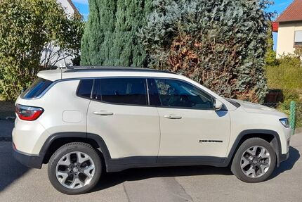 Jeep Compass 34.950 km 22.000 &euro; Allmersbach im Tal 71573