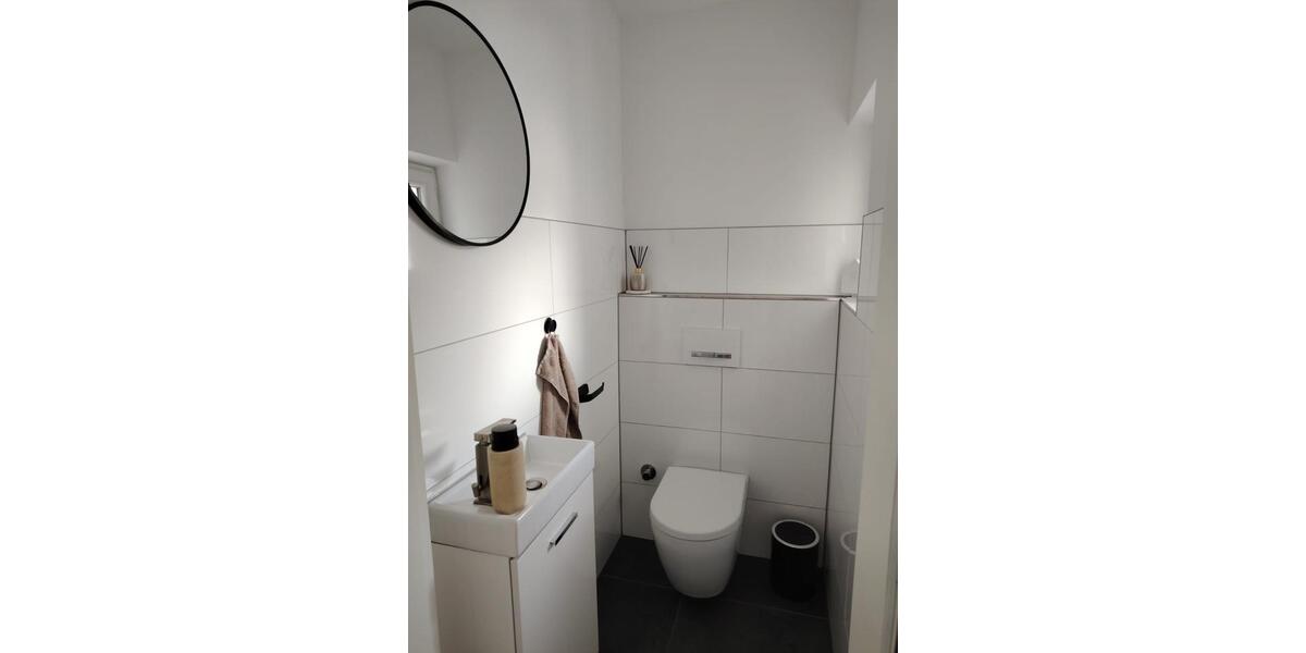 Doppelhaushälfte Ebersbach an der Fils - 5.5 Zimmer, 139 m&sup2;, 550.000&euro; | Angebot:27131693