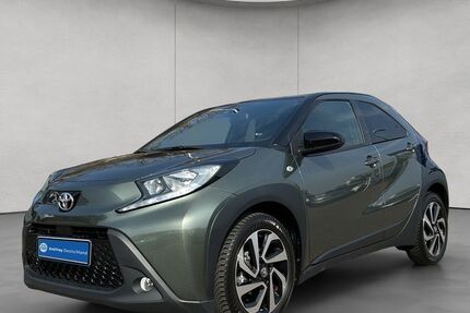 Toyota Aygo (X) 21.866 km 14.370 &euro; Esslingen 73730