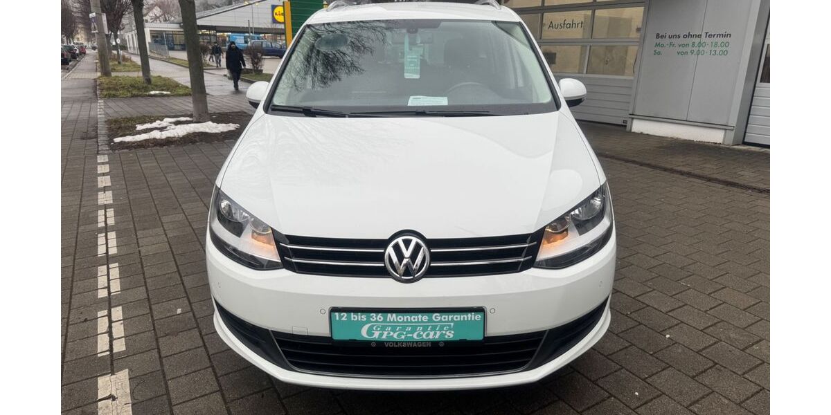 VW Sharan 49.989 km 14.999 &euro; Esslingen am Neckar 73733