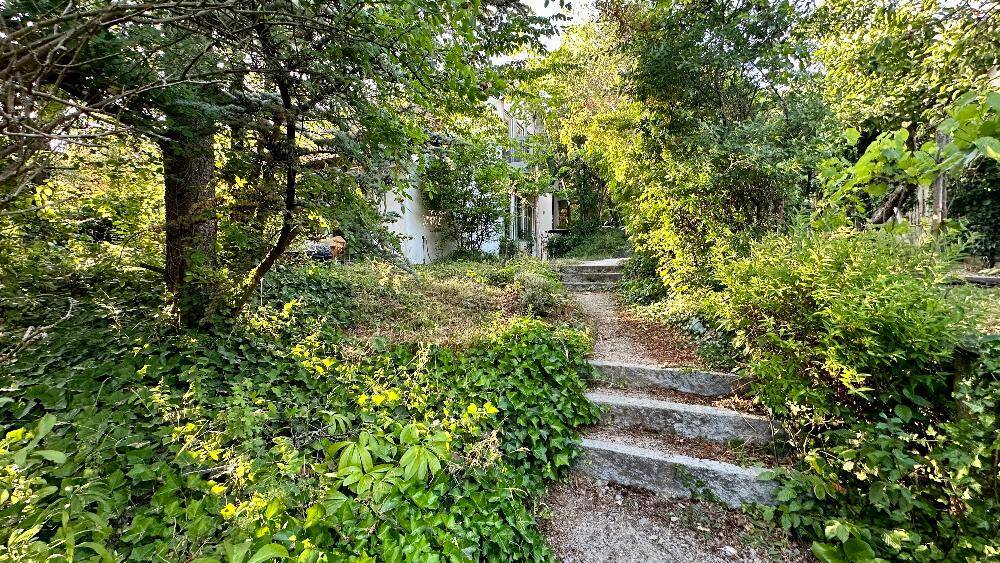 Mehrfamilienhaus, Wohnhaus Weil der Stadt - 7 Zimmer, 200 m&sup2;, 2.700&euro; | Angebot:26106042