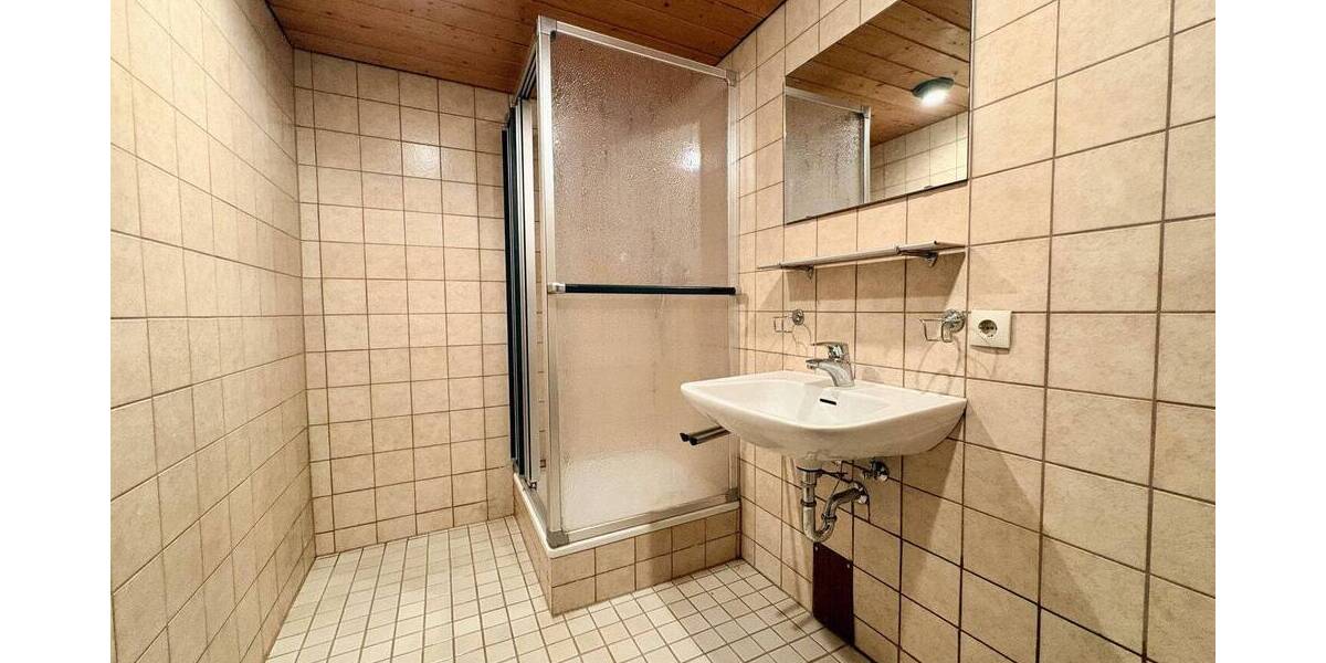 Bungalow Holzgerlingen - 5 Zimmer, 155 m&sup2;, 530.000&euro; | Angebot:26310315