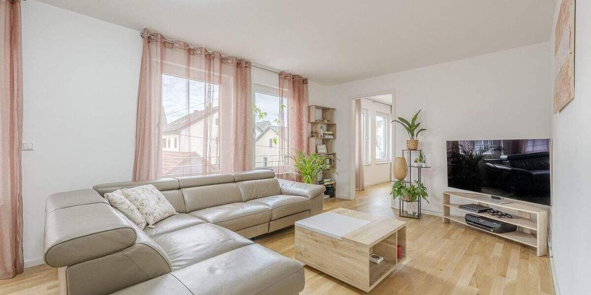 Etagenwohnung Stuttgart / Zuffenhausen Zuffenhausen - 3 Zimmer, 95 m&sup2;, 549.000&euro; | Angebot:25704153