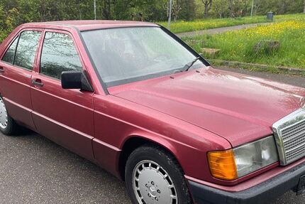 Mercedes-Benz 190 220.000 km 1.900 &euro; Pattonville 71686