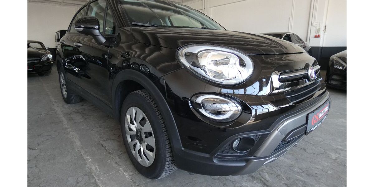 Fiat 500X 52.400 km 16.299 € Metzingen 72555