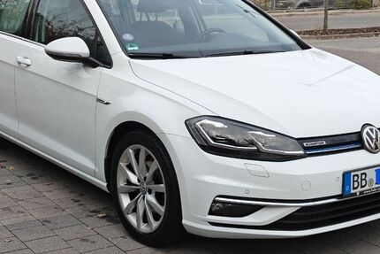VW Golf 78.790 km 18.900 € Sindelfingen 71065