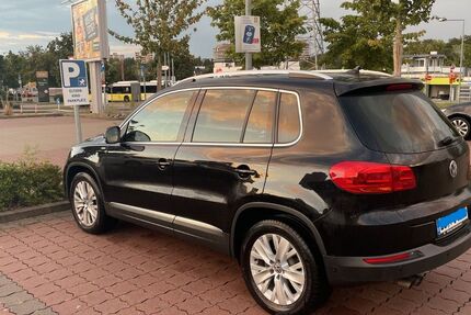 VW Tiguan 111.000 km 12.800 &euro; Stuttgart 70565