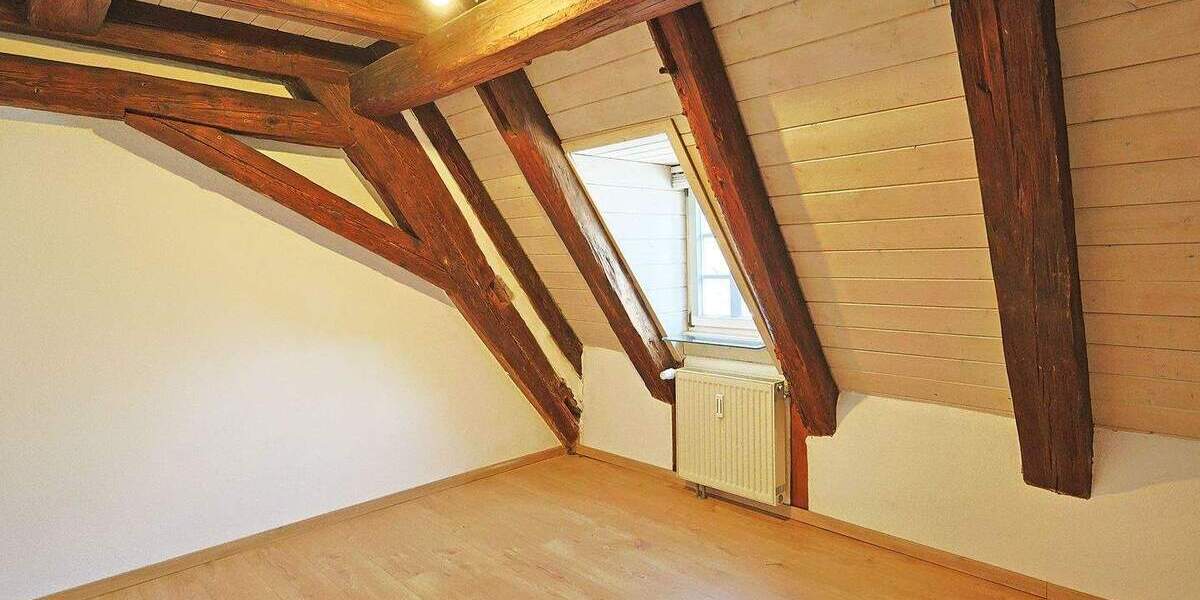 Etagenwohnung Renningen Malmsheim - 4 Zimmer, 98 m&sup2;, 900&euro; | Angebot:25897765