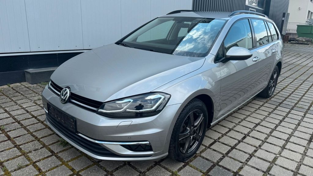 VW Golf 136.100 km 12.900 &euro; Grafenau 71120