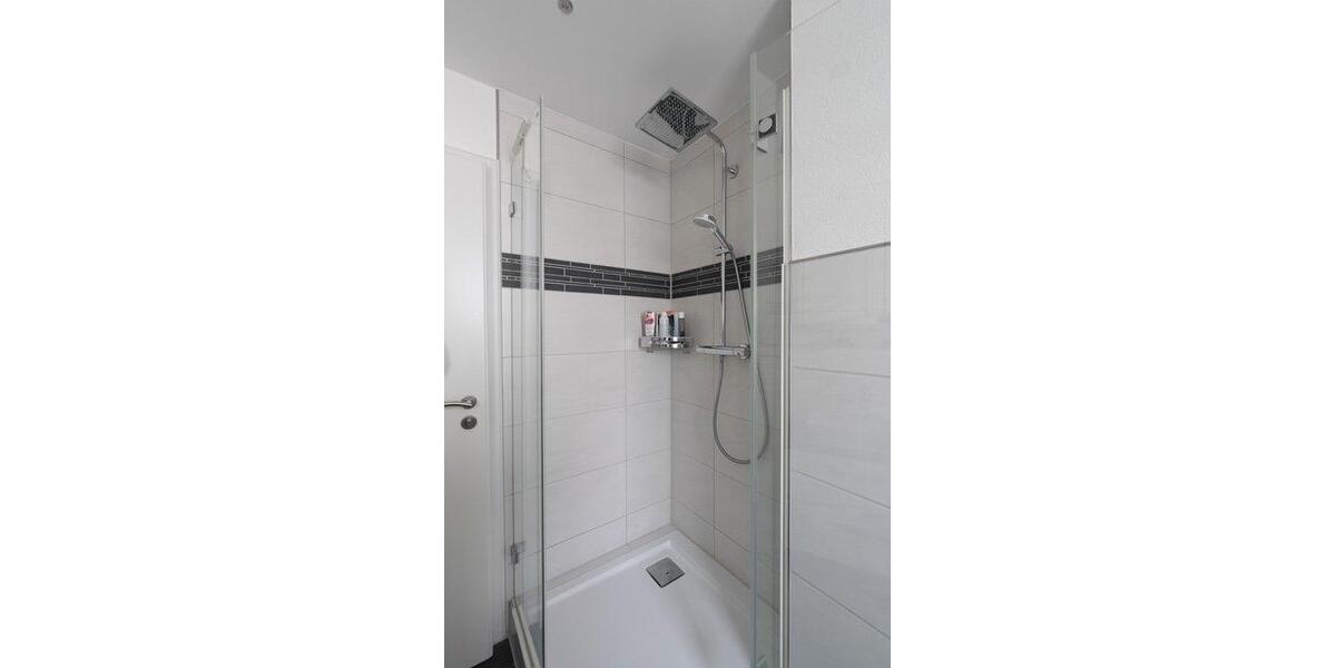 Hochparterre Stuttgart Neuwirtshaus - 2.5 Zimmer, 55 m&sup2;, 320.000&euro; | Angebot:27207943
