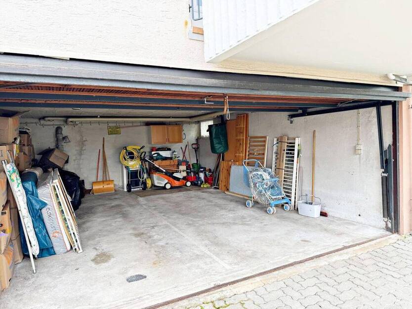Familienfreundlich & einladend: 4,5 Zimmer mit Balkon und Garage